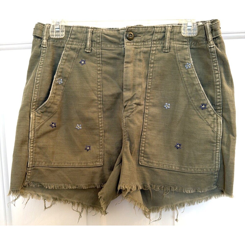 American Eagle Women’s 90s Boyfriend Short 4 Olive Embroidered High Rise Boho